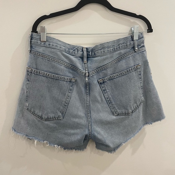 a golden Parker Long Shorte 29 - Picture 2 of 4